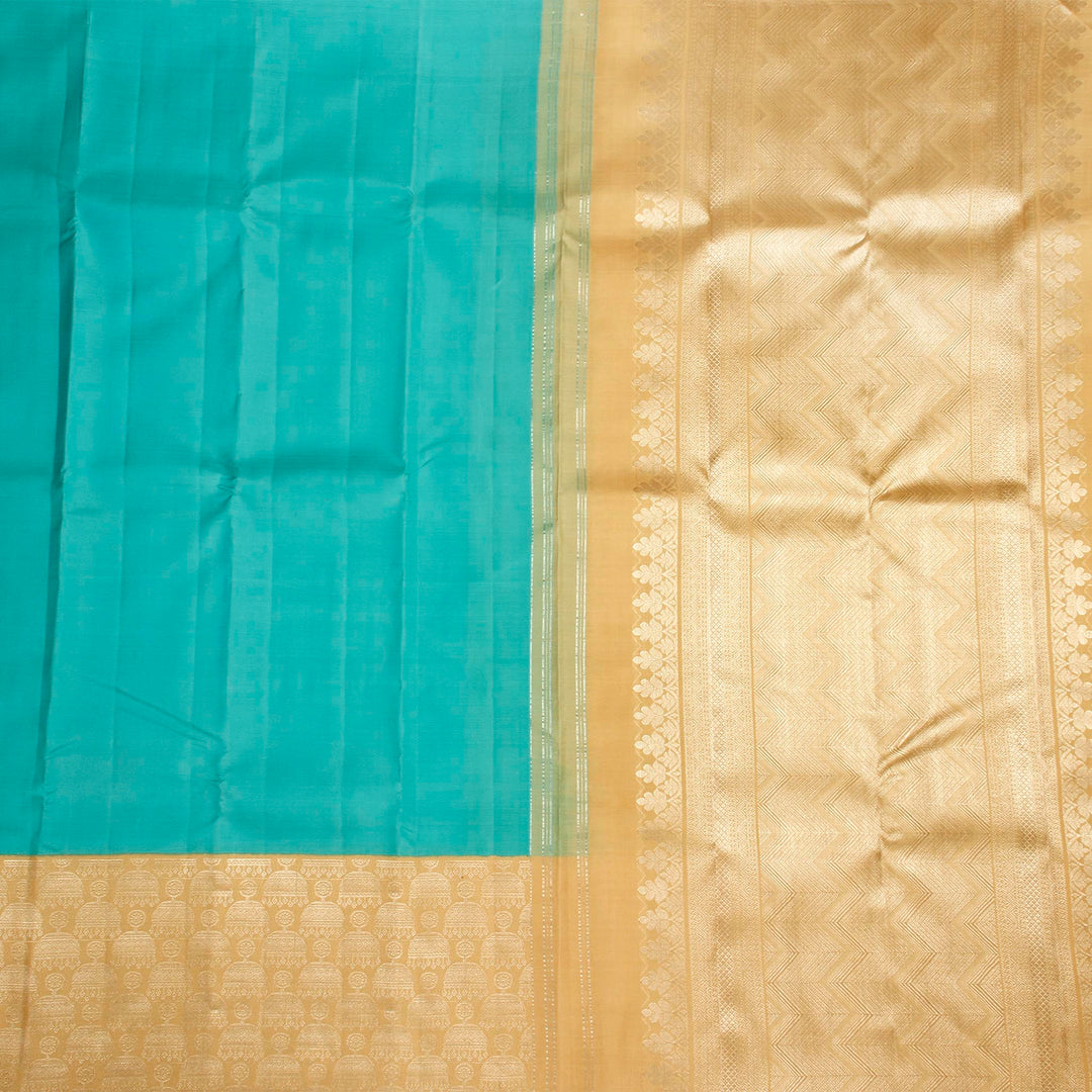 Kuberan Blue Beige Kanchivaram Silk Saree