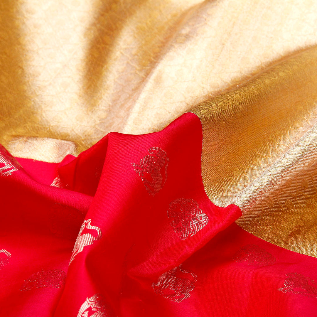 Kuberan white Red Kanchipuram Silk Saree