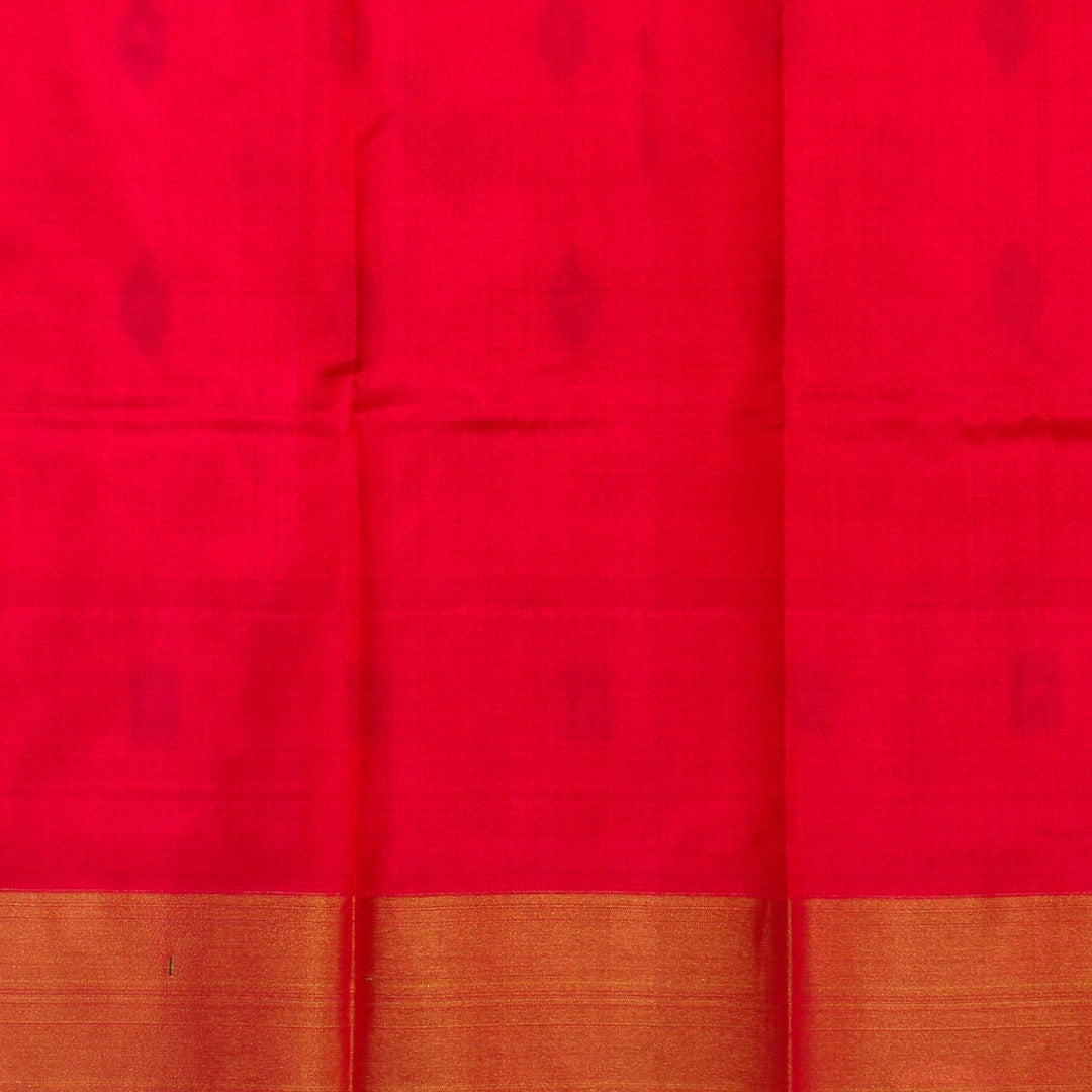 Kuberan Yellow pavada