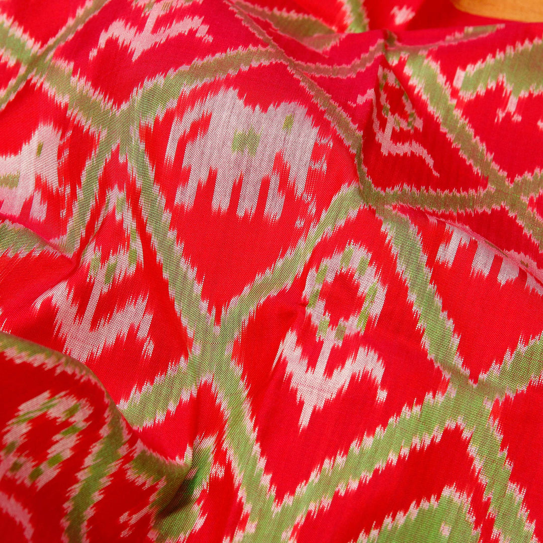 Kuberan Red Green Pavada