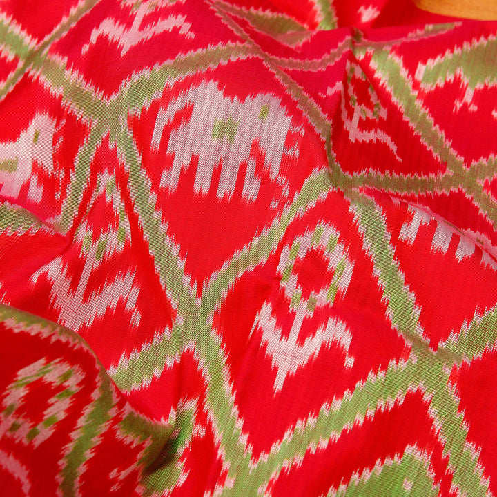 Kuberan Red Green Pavada