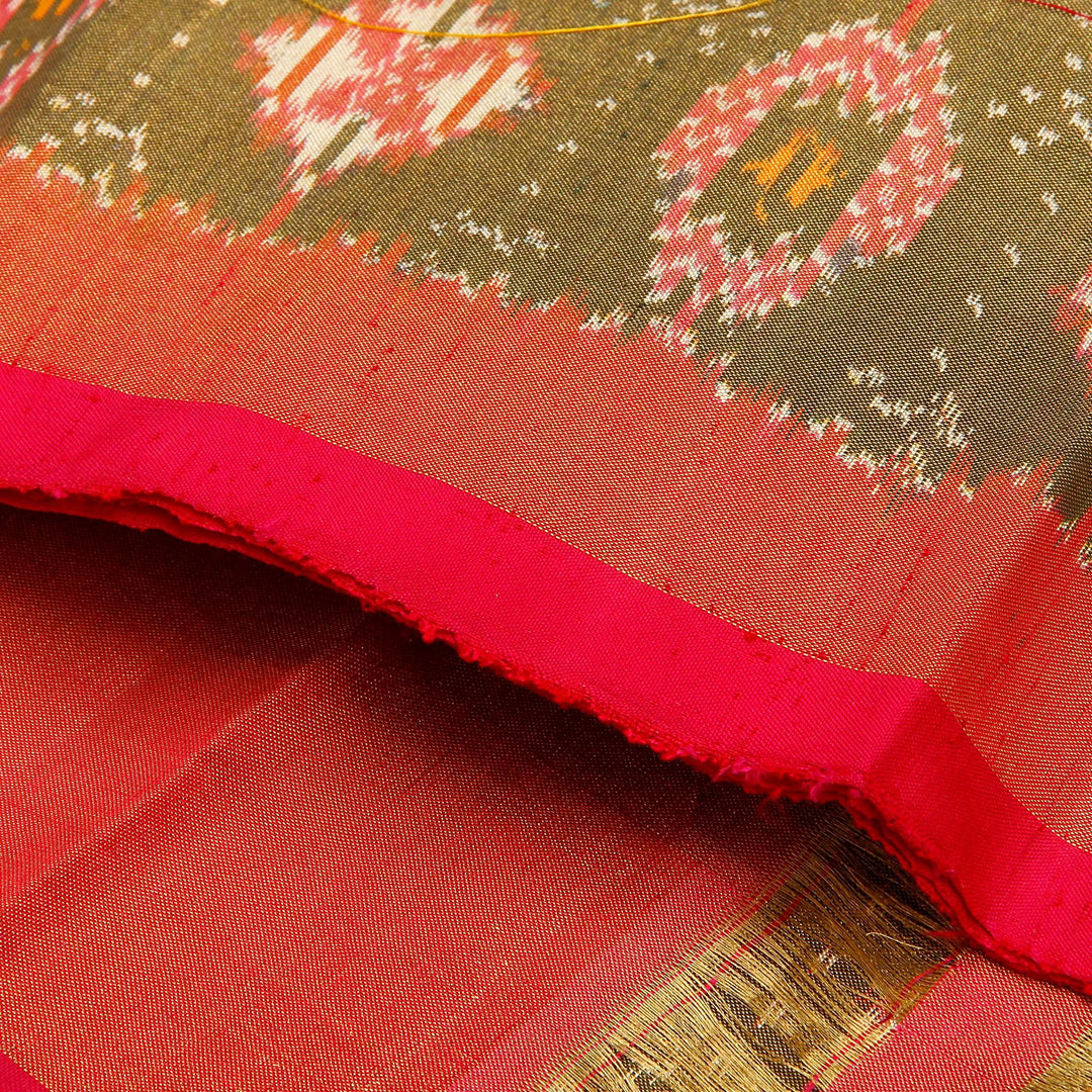 Kuberan Yellow Pavada