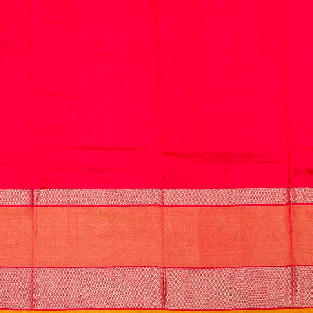 Kuberan Yellow Pavada