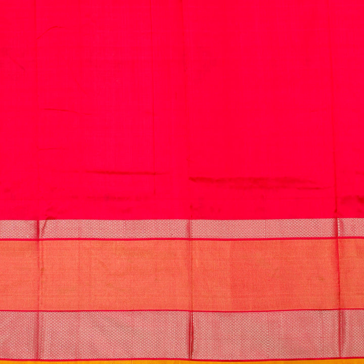 Kuberan Yellow Pavada