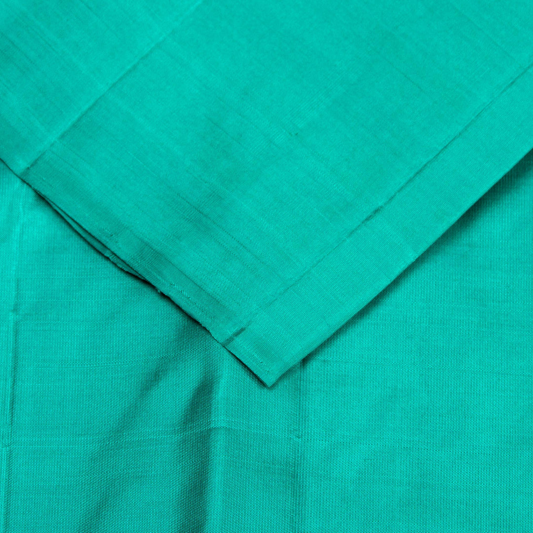 Kuberan Cream Blue Kanchivaram Silk Saree