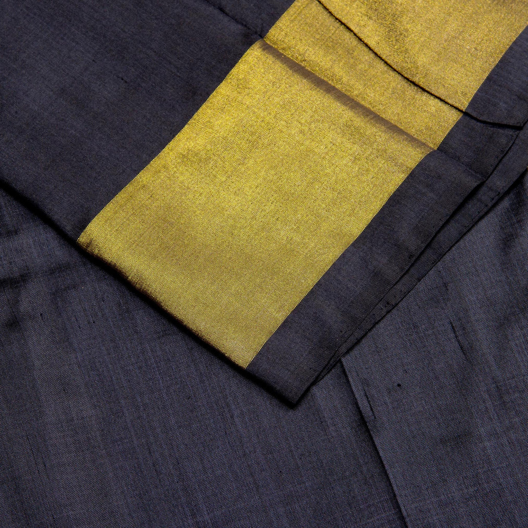 Kuberan White Black Pochampally Silk Saree