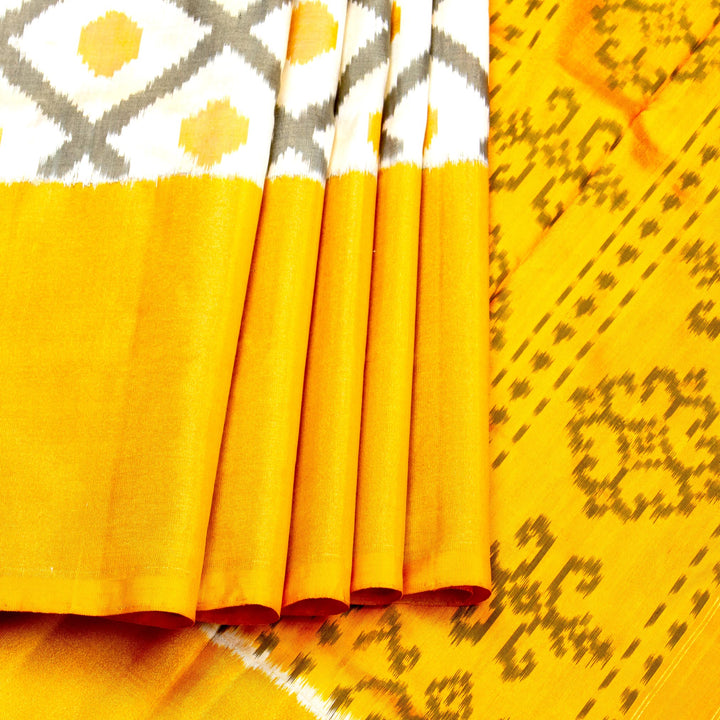 Kuberan White Yellow Pochampally Silk Saree