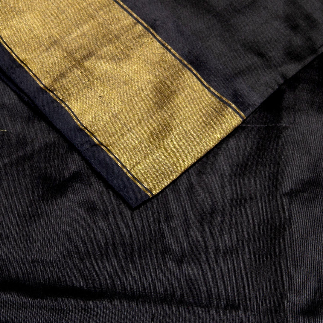 Kuberan Beige Pochampally Silk Saree