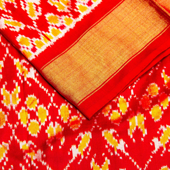 Kuberan Cream Red Pochampally Silk Saree