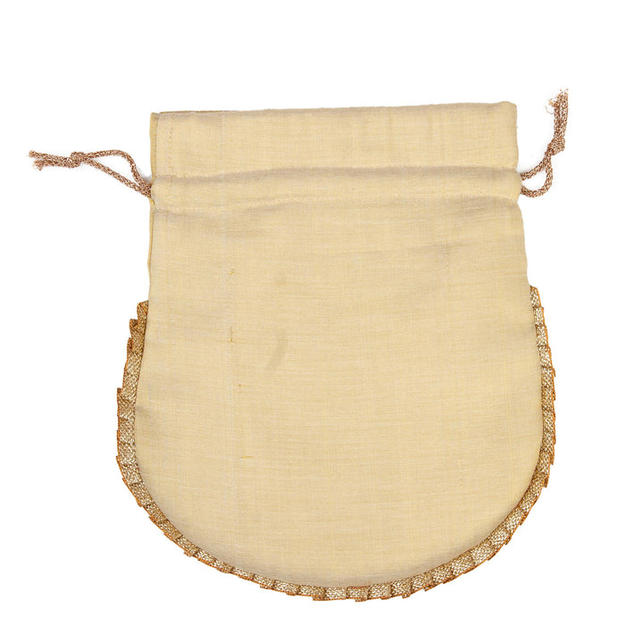 Kuberan Golden Potli