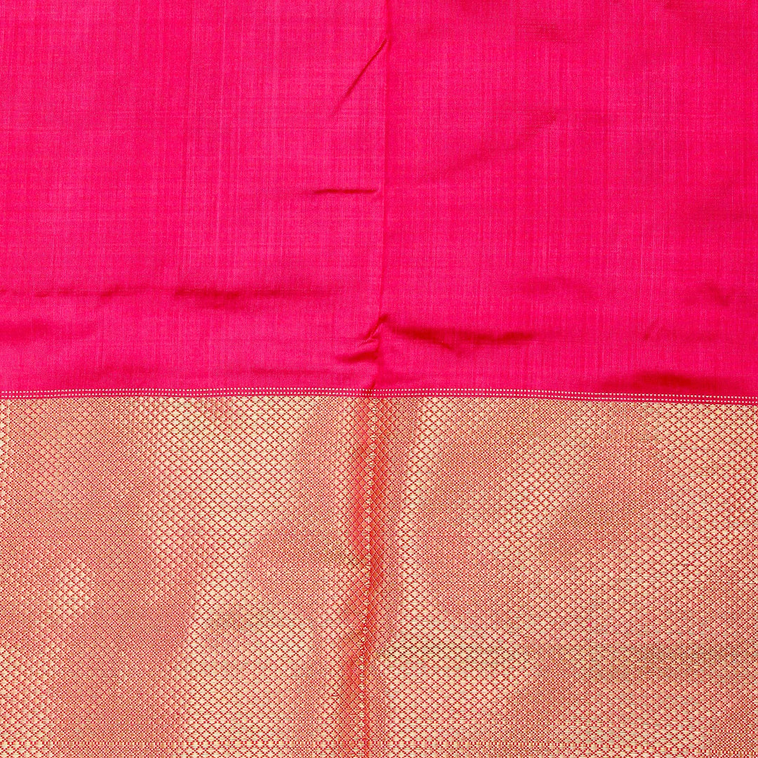 Kuberan White Pochampally Silk Saree