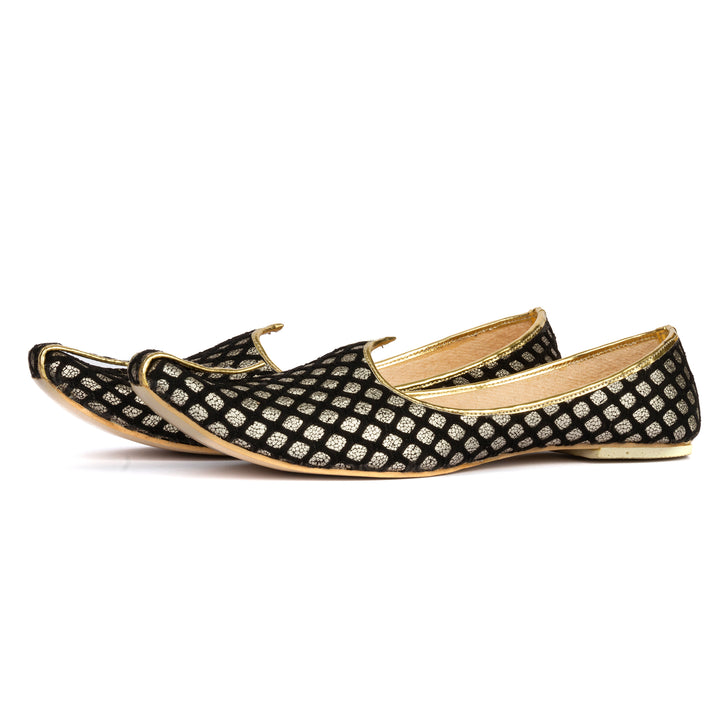 Kuberan Black Wedding Mojiri