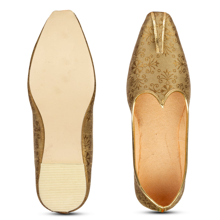 Kuberan Brown Wedding Mojiri