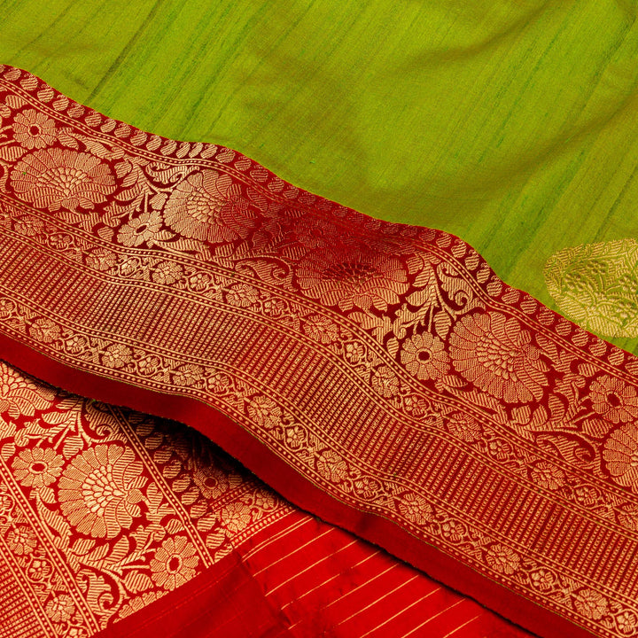 Kuberan Green Red Banarasi Saree