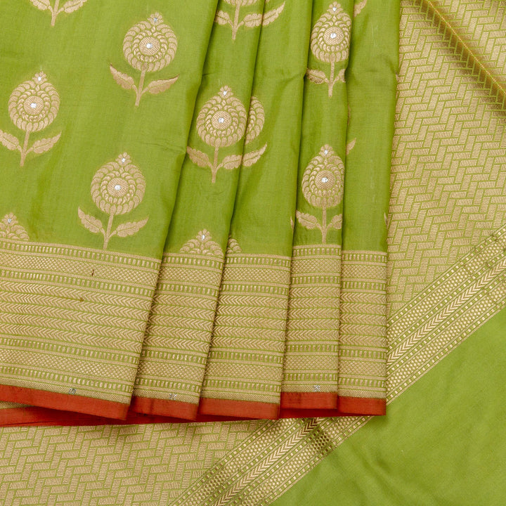 Kuberan Light Green Banarasi Saree