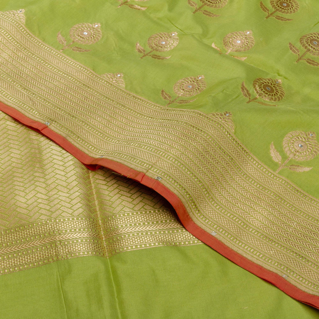 Kuberan Light Green Banarasi Saree