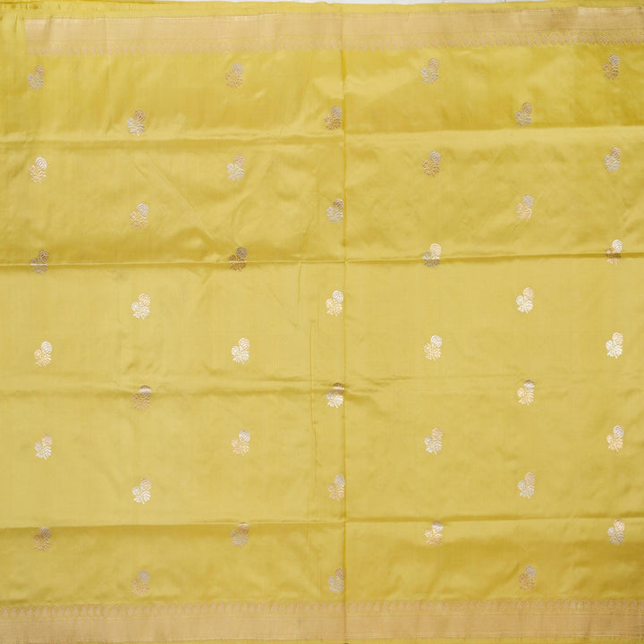 Kuberan Mehandi Green Banarasi Saree