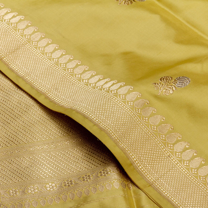 Kuberan Mehandi Green Banarasi Saree